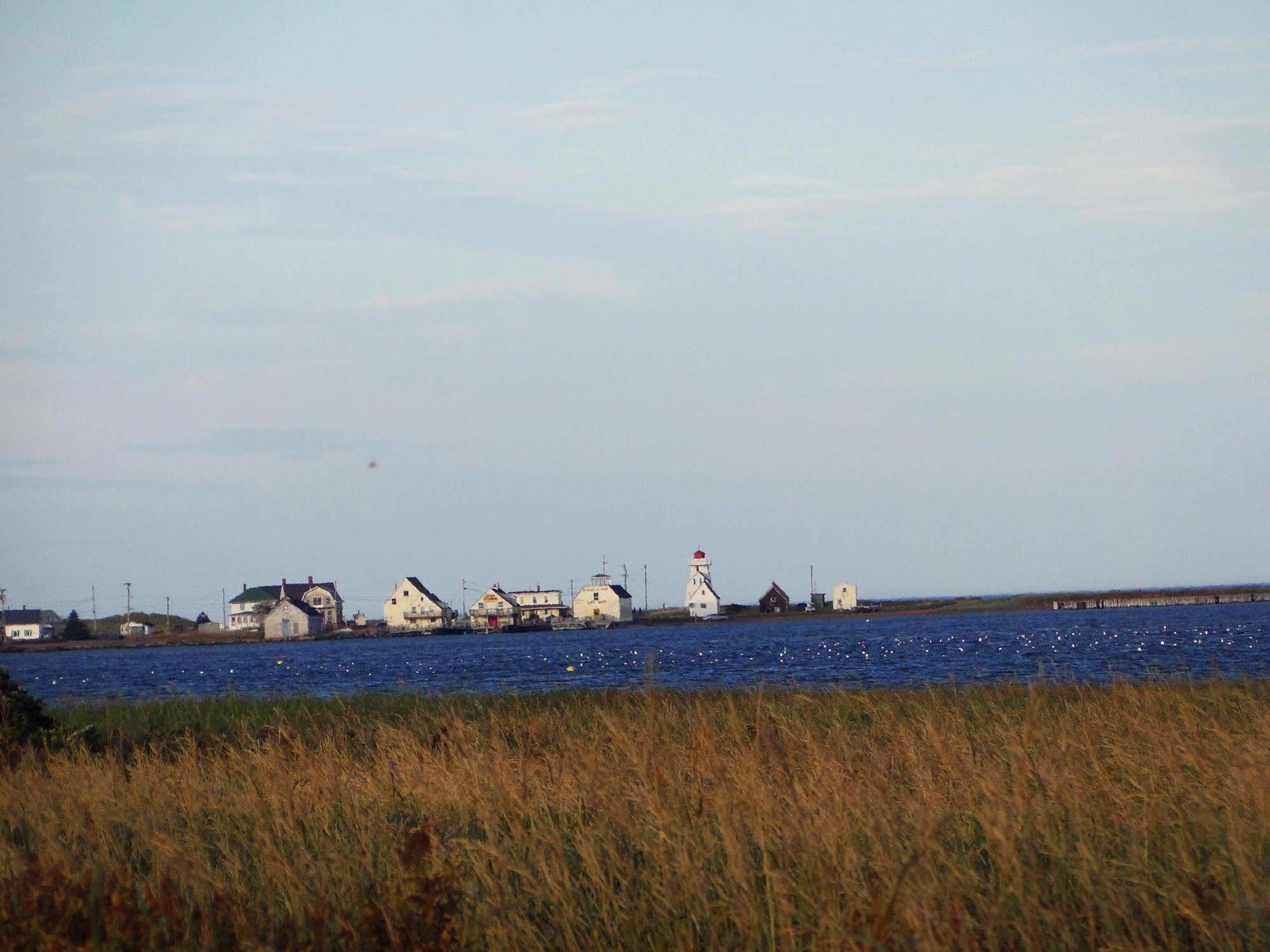 Blue Crest Cottages North Rustico Exterior foto